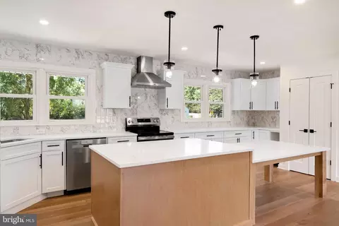 Kitchen - 615 Taney Ave, Frederick, MD 21702 photo 4 of 4