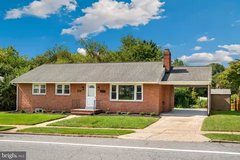 Exterior - 615 Taney Ave, Frederick, MD 21702 photo 2 of 4