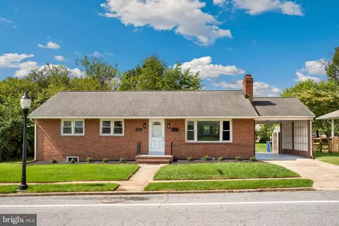 Exterior - 615 Taney Ave, Frederick, MD 21702 photo 1 of 4