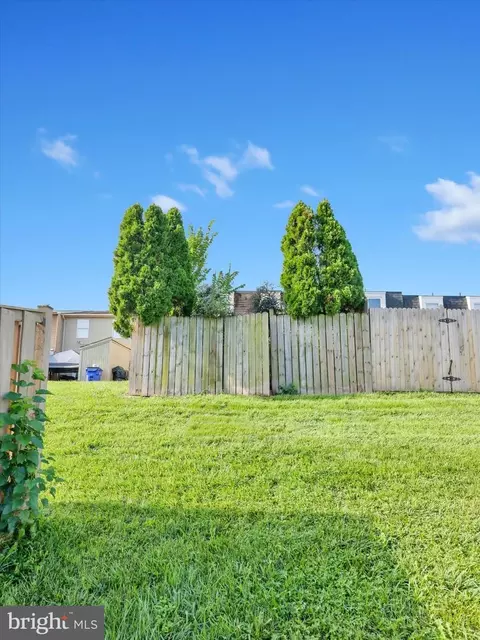 Exterior - 1139 Providence Ct, Frederick, MD 21703 photo 7 of 8