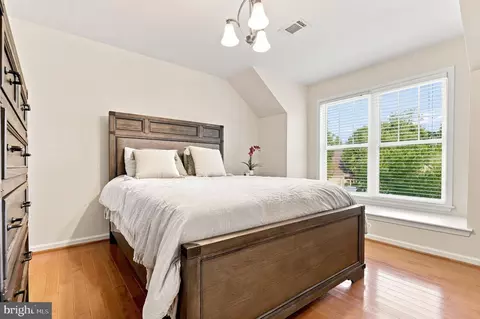 Bedroom - 2683 Monocacy Ford Rd, Frederick, MD 21701 photo 3 of 4
