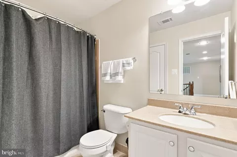 Bath - 2683 Monocacy Ford Rd, Frederick, MD 21701 photo 4 of 5