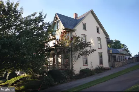 Exterior - 21 E Main St, Middletown, MD 21769 photo 4 of 6