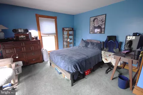 Bedroom - 21 E Main St, Middletown, MD 21769 photo 5 of 8