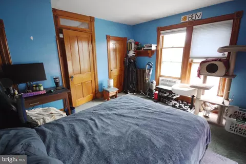 Bedroom - 21 E Main St, Middletown, MD 21769 photo 4 of 8