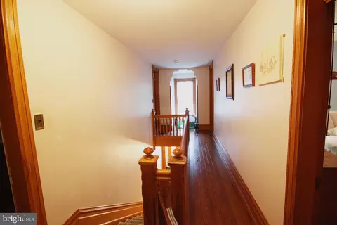 Entry Way - 21 E Main St, Middletown, MD 21769 photo 4 of 4