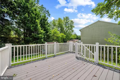 Exterior - 1576 Carey Pl, Frederick, MD 21701 photo 5 of 6