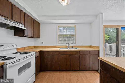 Kitchen - 1576 Carey Pl, Frederick, MD 21701 photo 2 of 2