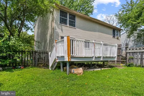 Exterior - 1576 Carey Pl, Frederick, MD 21701 photo 2 of 6
