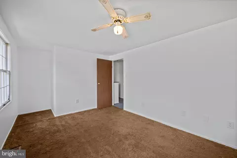 Bedroom - 1576 Carey Pl, Frederick, MD 21701 photo 5 of 6