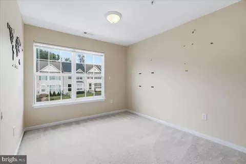 Bedroom - 6104 Pine Ridge Ter, Frederick, MD 21701 photo 4 of 4