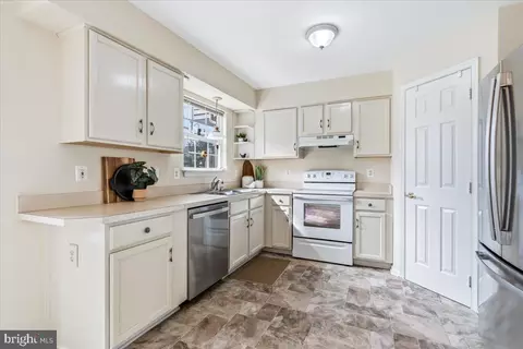 Kitchen - 6104 Pine Ridge Ter, Frederick, MD 21701 photo 1 of 2