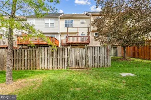 Exterior - 6104 Pine Ridge Ter, Frederick, MD 21701 photo 6 of 7
