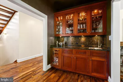Entry Way - 5506 Bootjack Dr, Frederick, MD 21702 photo 4 of 9