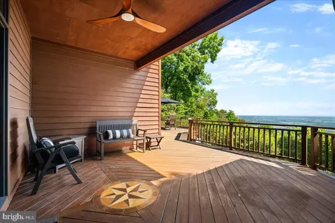 Exterior - 5506 Bootjack Dr, Frederick, MD 21702 photo 3 of 25