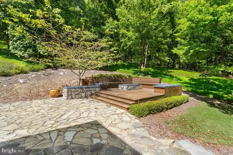 Exterior - 5506 Bootjack Dr, Frederick, MD 21702 photo 15 of 25