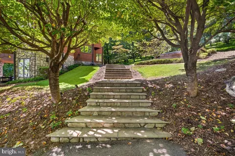 Exterior - 5506 Bootjack Dr, Frederick, MD 21702 photo 20 of 25