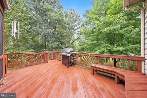 Exterior - 9005 Shadybrook Dr, Frederick, MD 21701 photo 6 of 11