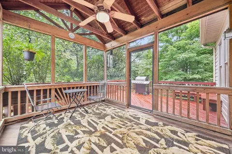 Exterior - 9005 Shadybrook Dr, Frederick, MD 21701 photo 4 of 11