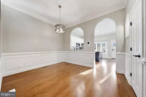 Entry Way - 3636 Islington St, Frederick, MD 21704 photo 3 of 9