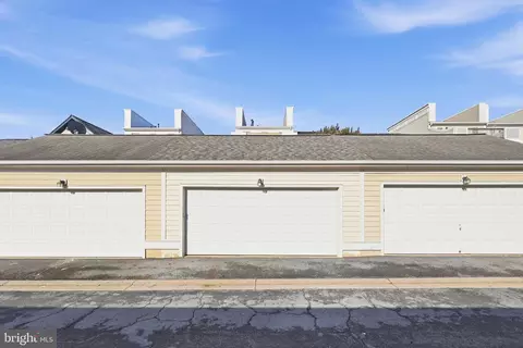 Exterior - 3636 Islington St, Frederick, MD 21704 photo 11 of 24