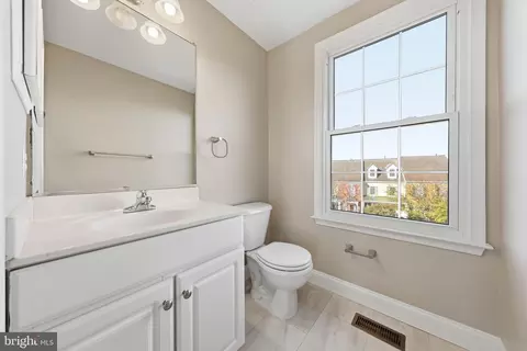 Bath - 3636 Islington St, Frederick, MD 21704 photo 3 of 5