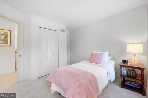 Bedroom - 5005 Saint Simon Ct, Frederick, MD 21703 photo 3 of 6