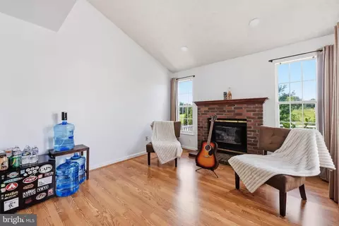 Living - 6510 Ellington Way, Frederick, MD 21703 photo 2 of 3