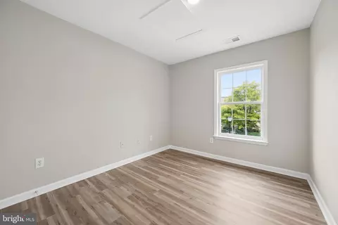 Bedroom - 2010 Rosecrans, Frederick, MD 21702 photo 1 of 1