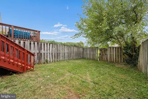 Exterior - 2010 Rosecrans, Frederick, MD 21702 photo 8 of 12