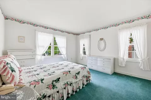 Bedroom - 2429 Bear Den Rd, Frederick, MD 21701 photo 4 of 5