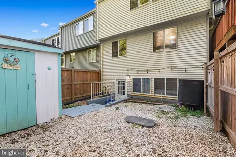 Exterior - 7041 Hames Ct, Frederick, MD 21703 photo 4 of 9