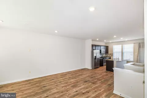 Living - 1253 Apollo Dr, Frederick, MD 21702 photo 5 of 6