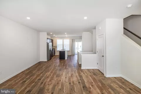Living - 1253 Apollo Dr, Frederick, MD 21702 photo 4 of 6