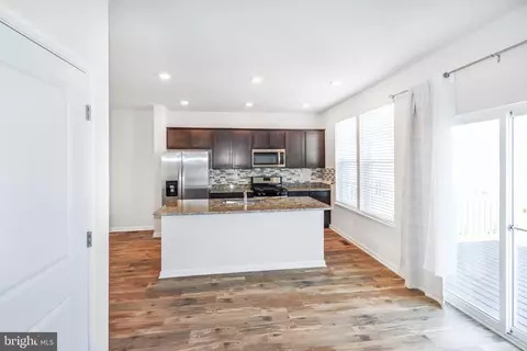 Entry Way - 1253 Apollo Dr, Frederick, MD 21702 photo 11 of 19