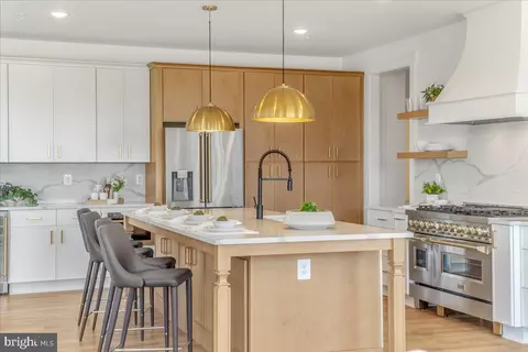 Kitchen - 6904 Sundays Ln, Frederick, MD 21702 photo 10 of 13