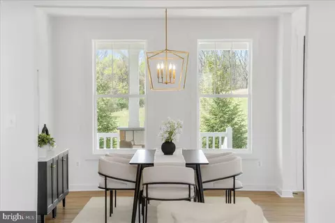 Dining - 6904 Sundays Ln, Frederick, MD 21702 photo 5 of 6
