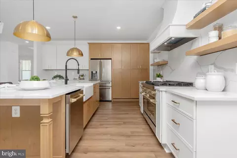 Kitchen - 6904 Sundays Ln, Frederick, MD 21702 photo 4 of 13
