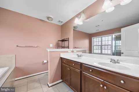 Entry Way - 4813 Clarendon, Frederick, MD 21703 photo 9 of 10