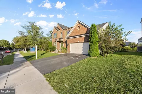 Exterior - 4813 Clarendon, Frederick, MD 21703 photo 3 of 11