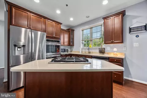 Kitchen - 4813 Clarendon, Frederick, MD 21703 photo 3 of 7