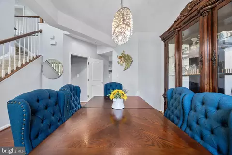 Dining - 4813 Clarendon, Frederick, MD 21703 photo 2 of 3