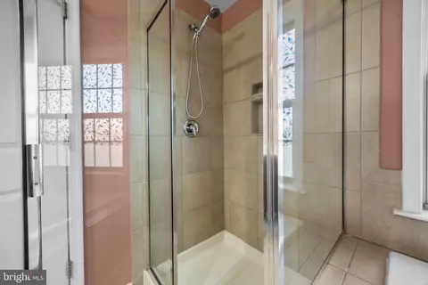 Bath - 4813 Clarendon, Frederick, MD 21703 photo 3 of 6
