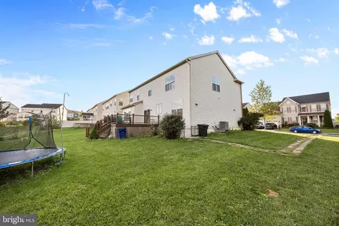Exterior - 4813 Clarendon, Frederick, MD 21703 photo 9 of 11
