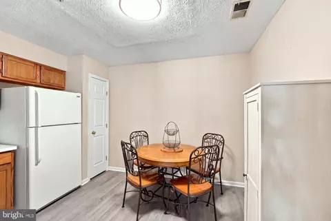 Dining - 5305 Regal, Frederick, MD 21703 photo 1 of 1