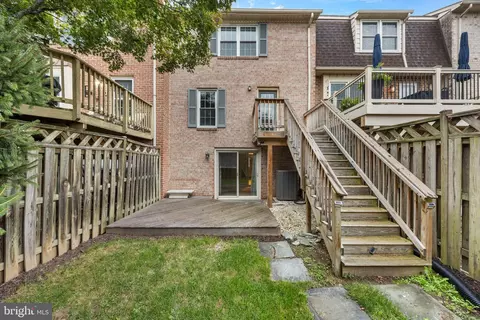 Exterior - 8023 Broken Reed Ct, Frederick, MD 21701 photo 10 of 10