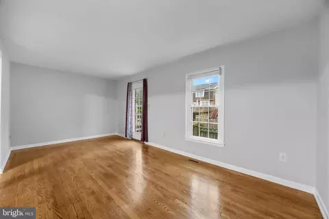 Living - 8023 Broken Reed Ct, Frederick, MD 21701 photo 6 of 6