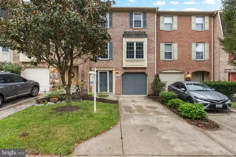 Exterior - 8023 Broken Reed Ct, Frederick, MD 21701 photo 3 of 10