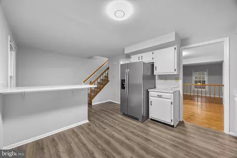 Entry Way - 8023 Broken Reed Ct, Frederick, MD 21701 photo 5 of 12