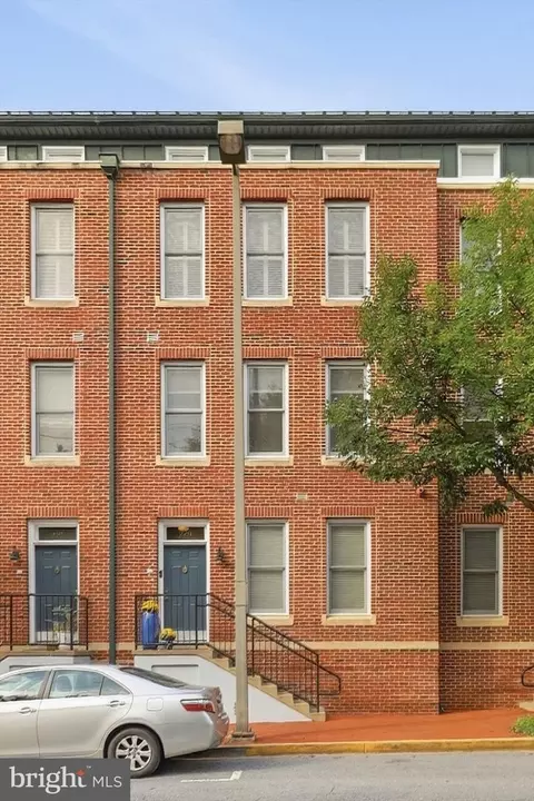 Exterior - 35 E All Saints St #220, Frederick, MD 21701 photo 5 of 11